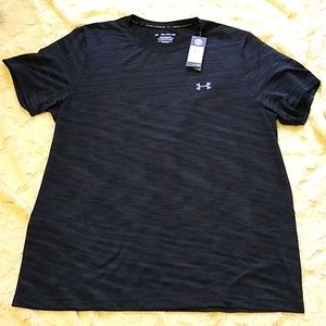 UNDER ARMOUR MEN'S TEE!
